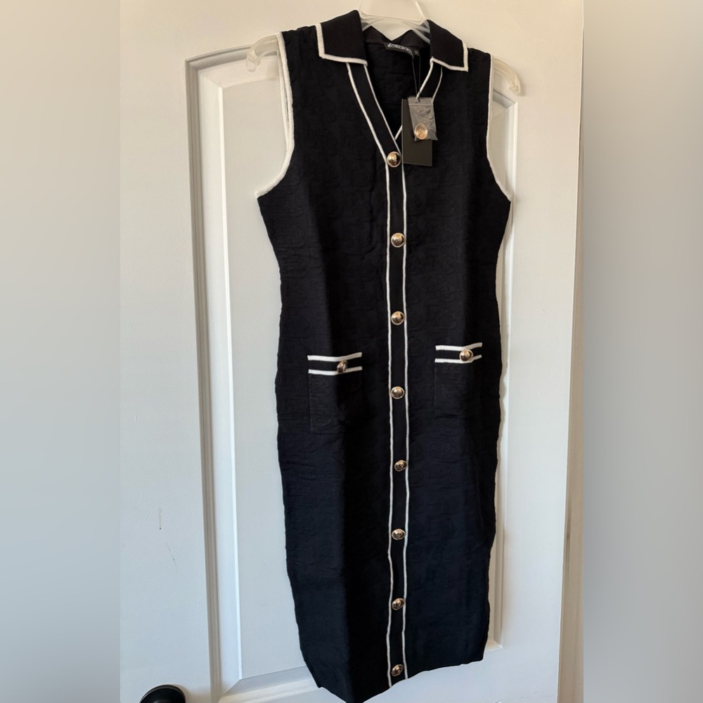 Fancy Homebody Elegant Black Sleeveless Dress